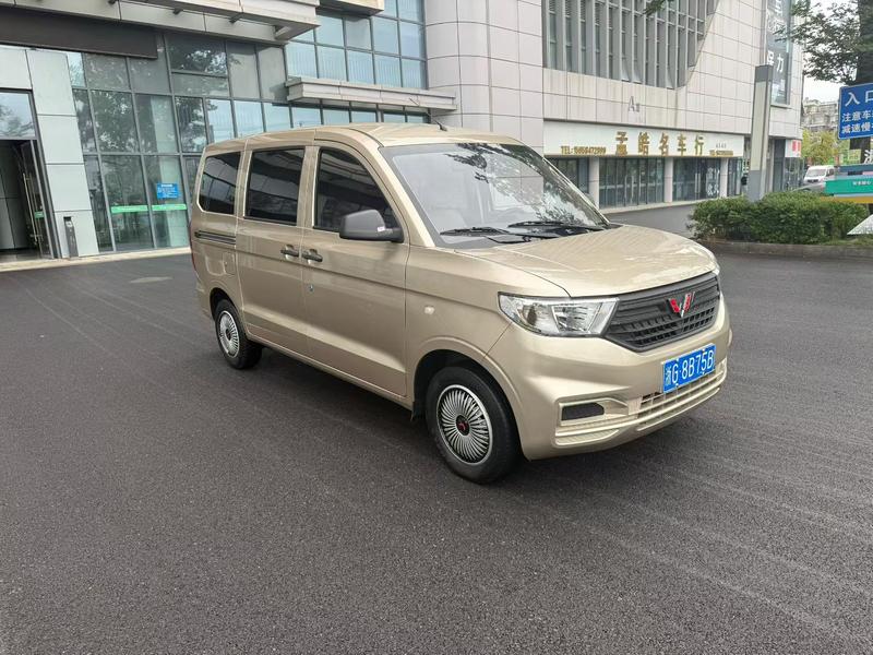 Wuling Hongguang V, 2024 — фото 3 из 9