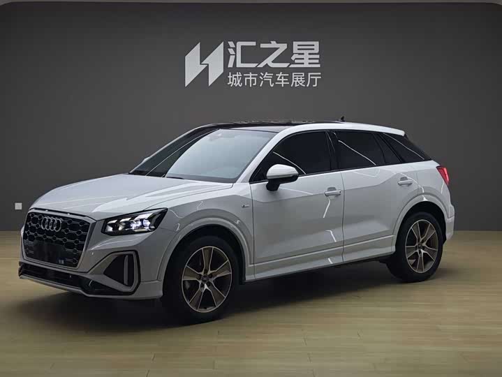 Audi Q2L, 2023 — купить в Перми под ключ