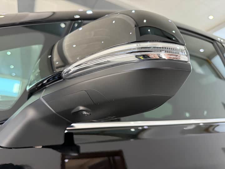 Toyota Alphard, 2022 — фото 4 из 9