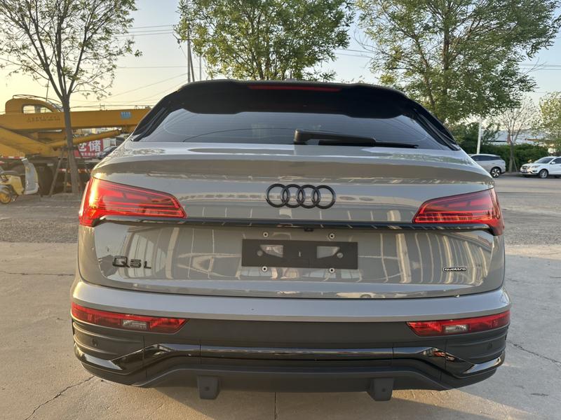Audi Q5L Sportback, 2022 — фото 6 из 12
