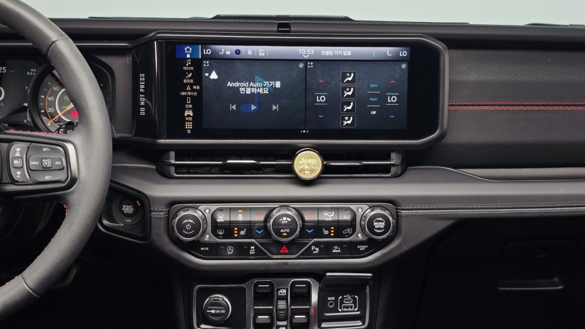 Jeep Wrangler, 2024 — фото 12 из 12