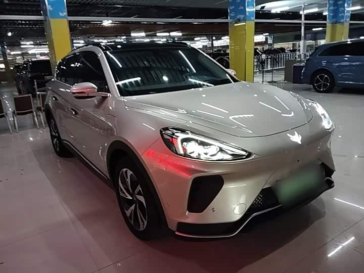 BAIC Arcfox Alpha T6, 2025 — фото 4 из 9