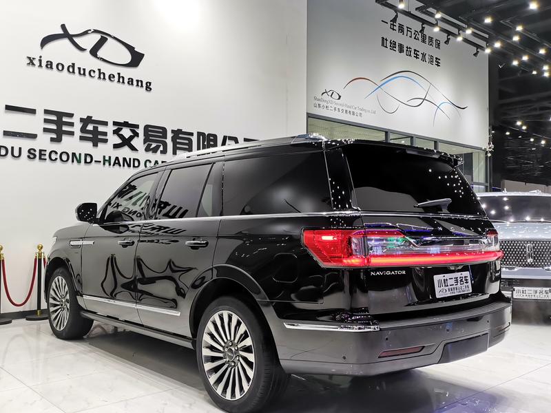 Lincoln Navigator, 2021 — фото 4 из 12