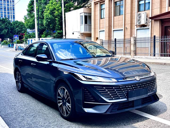 Changan Eado Plus, 2025 — фото 4 из 9