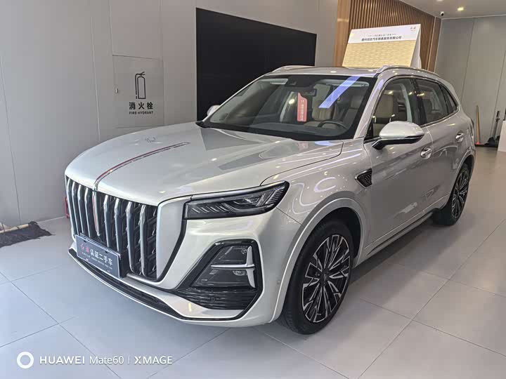 Hongqi HS5, 2023 — купить в Кирове под ключ