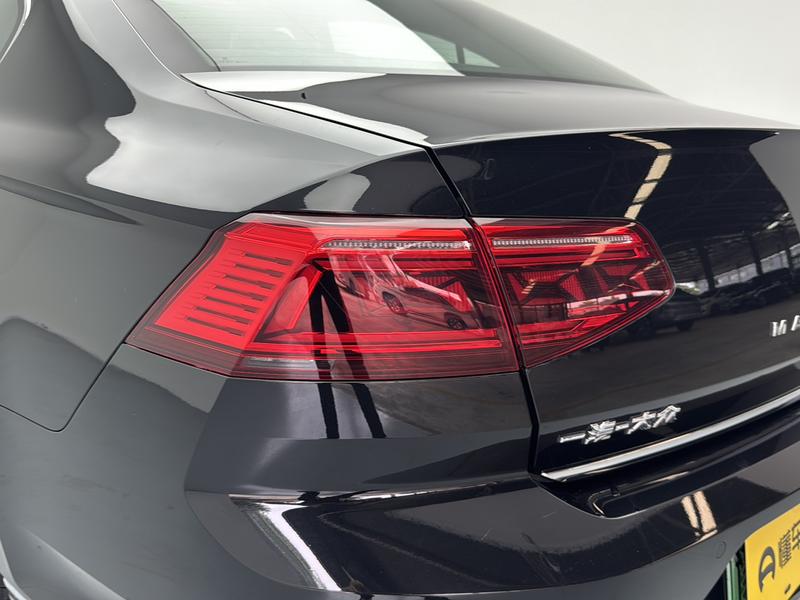 Volkswagen Magotan GTE Hybrid, 2023 — фото 10 из 12