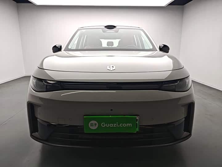 Leapmotor C10, 2025 — фото 3 из 9