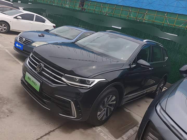 Volkswagen Tiguan L Hybrid, 2025 — купить в Казани под ключ