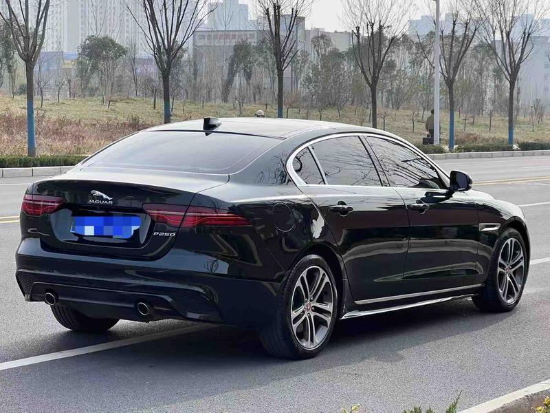 Jaguar XE L, 2023 — фото 4 из 9