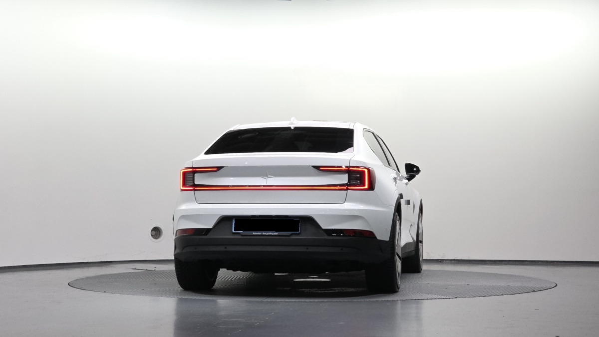 Polestar 2, 2025 — фото 4 из 12