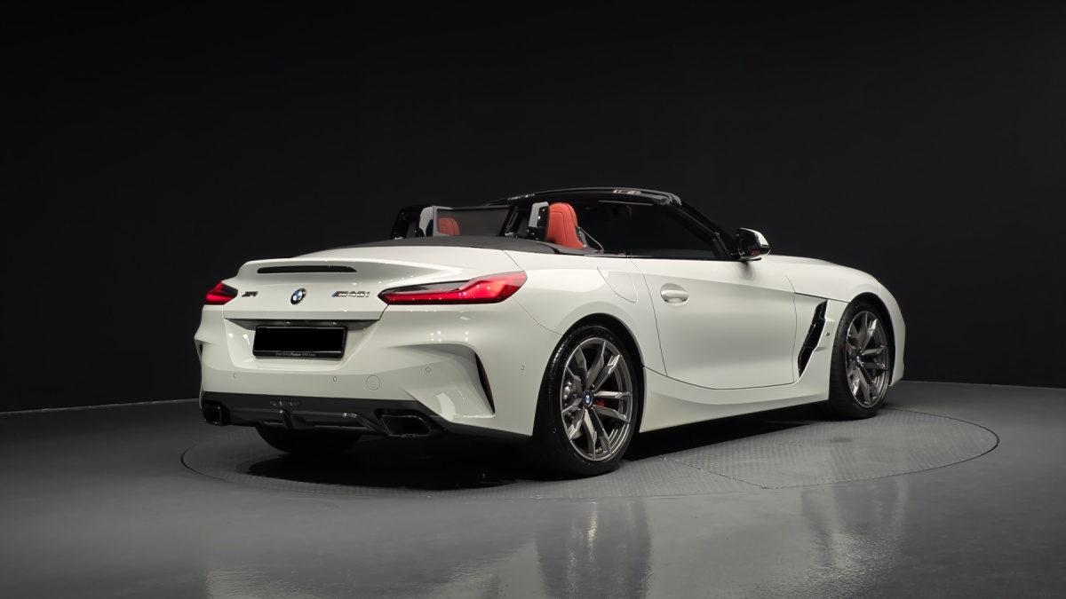 BMW Z4, 2023 — фото 2 из 12