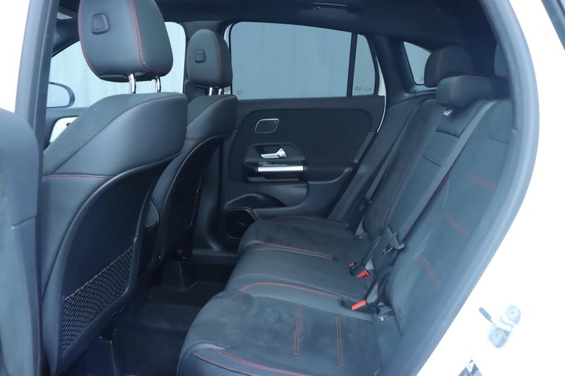 Mercedes-Benz GLA-Class AMG, 2025 — фото 12 из 12
