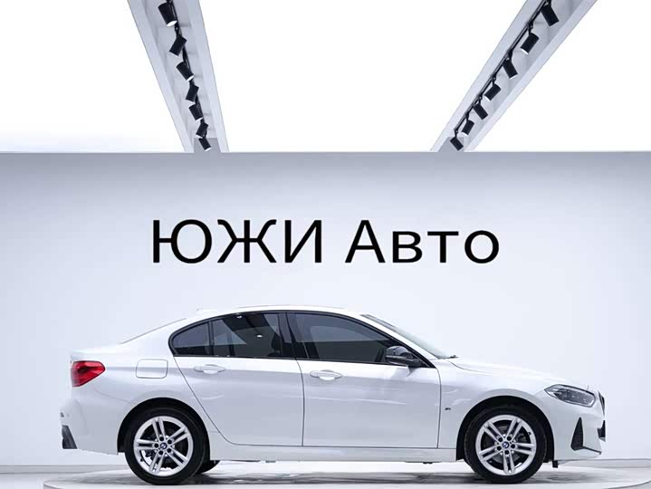 BMW 1 Series, 2023 — фото 5 из 9