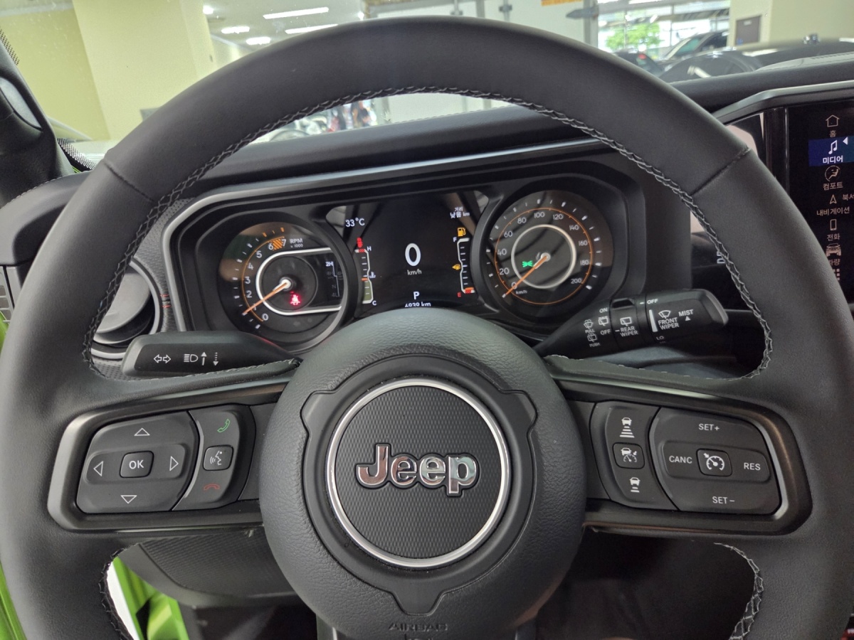 Jeep Wrangler, 2025 — фото 12 из 12