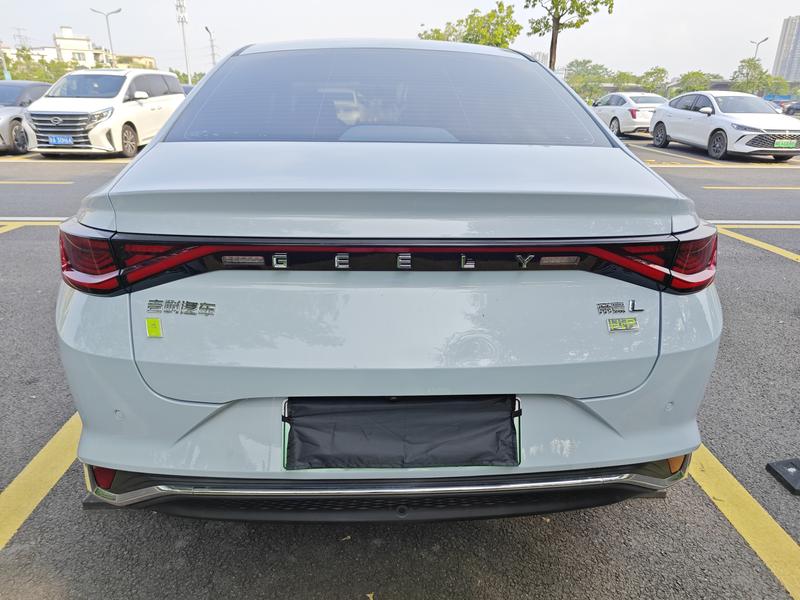 Geely Emgrand L Hi·P Hybrid, 2023 — фото 6 из 12