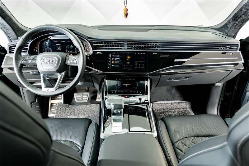 Audi Q8, 2022 — фото 7 из 12