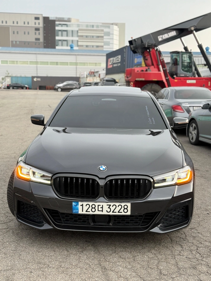 BMW 5 Serii, 2021 — фото 6 из 12