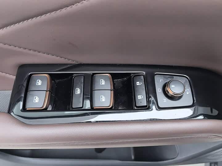 Dongfeng Rich 7, 2026 — фото 9 из 9