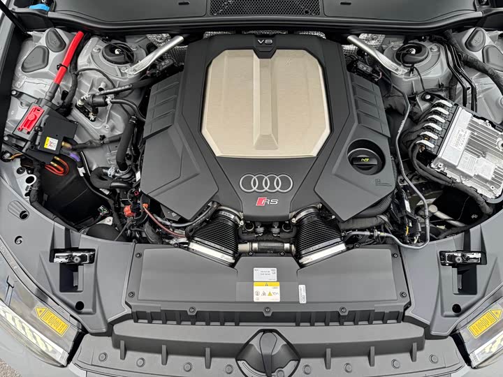Audi RS 6, 2024 — фото 7 из 9