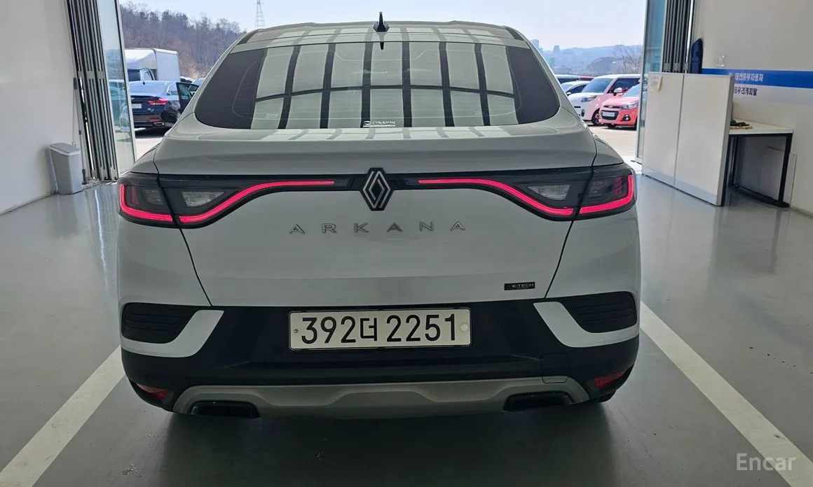 Renault Arkana, 2024 — фото 4 из 12