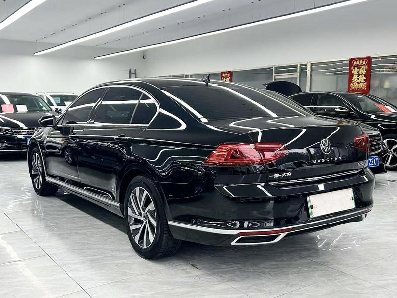Volkswagen Magotan GTE Hybrid, 2023 — фото 4 из 12