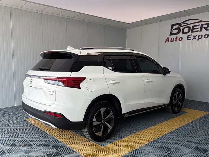 GAC Trumpchi GS4, 2022 — фото 4 из 9