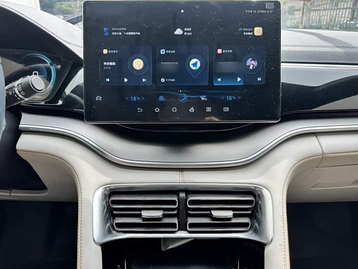 BYD Song Plus Hybrid/EV, 2022 — фото 6 из 9