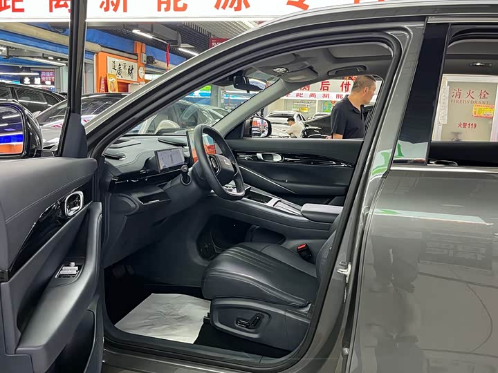 Geely Galaxy E5, 2024 — фото 7 из 9