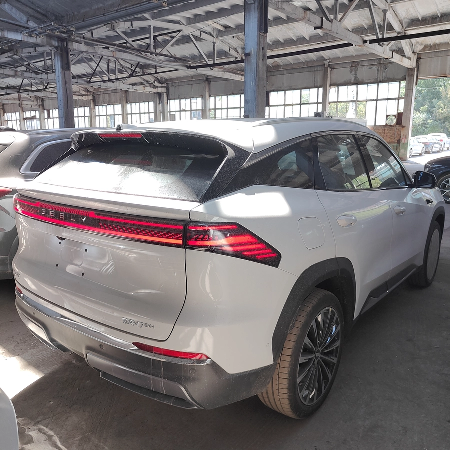 Geely Galaxy M7, 2026 — фото 4 из 12