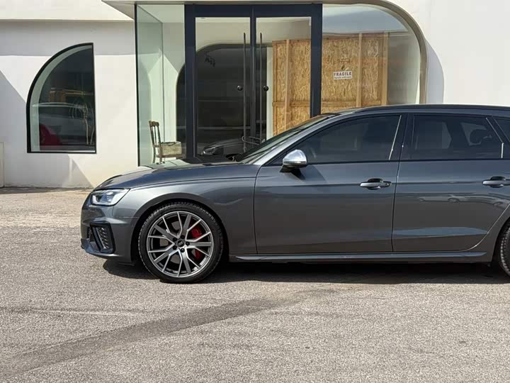 Audi S4, 2023 — фото 5 из 9