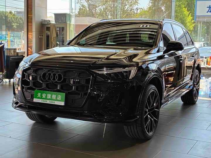 Audi Q7, 2024 — купить в Санкт-Петербурге под ключ