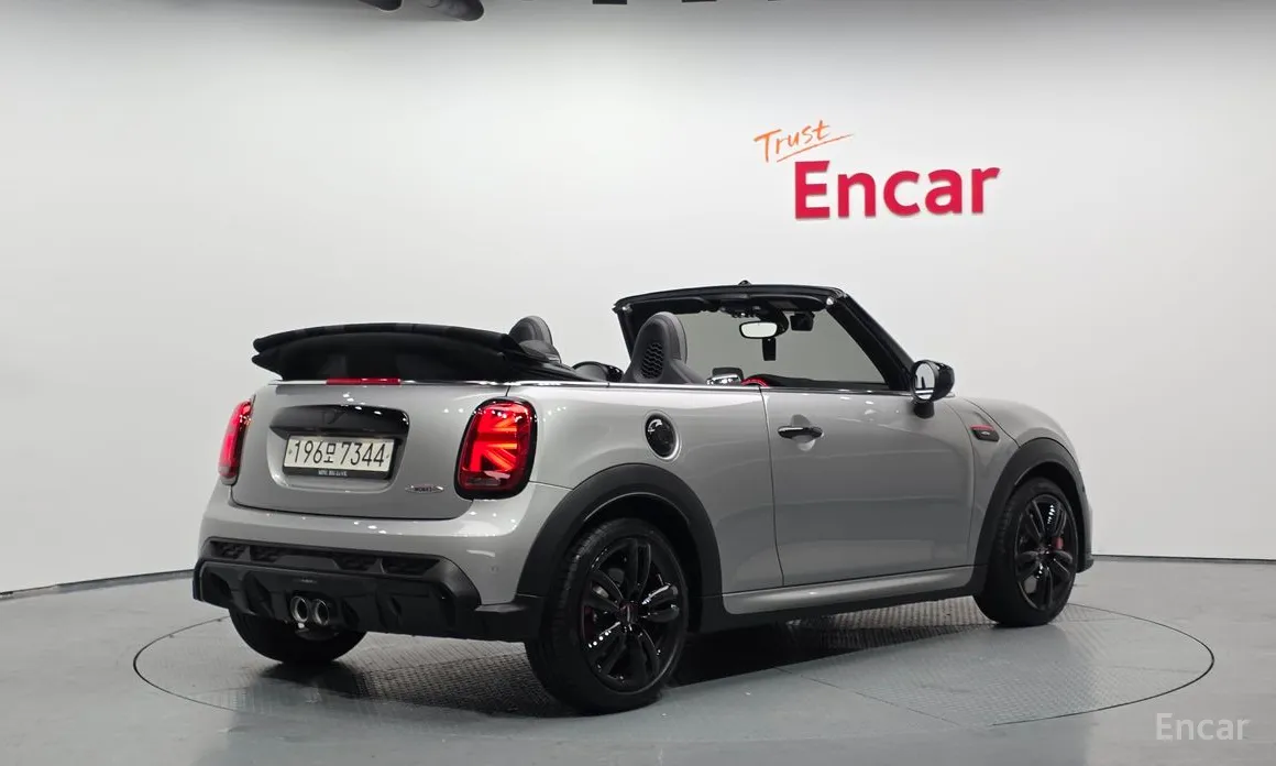 Mini Cooper Convertible, 2023 — фото 2 из 12