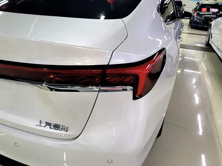 Buick LaCrosse, 2025 — фото 8 из 9