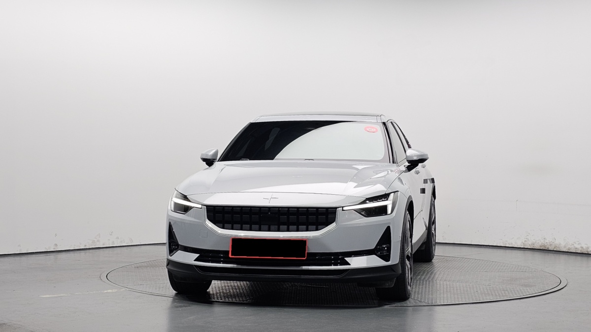 Polestar 2, 2023 — фото 3 из 12