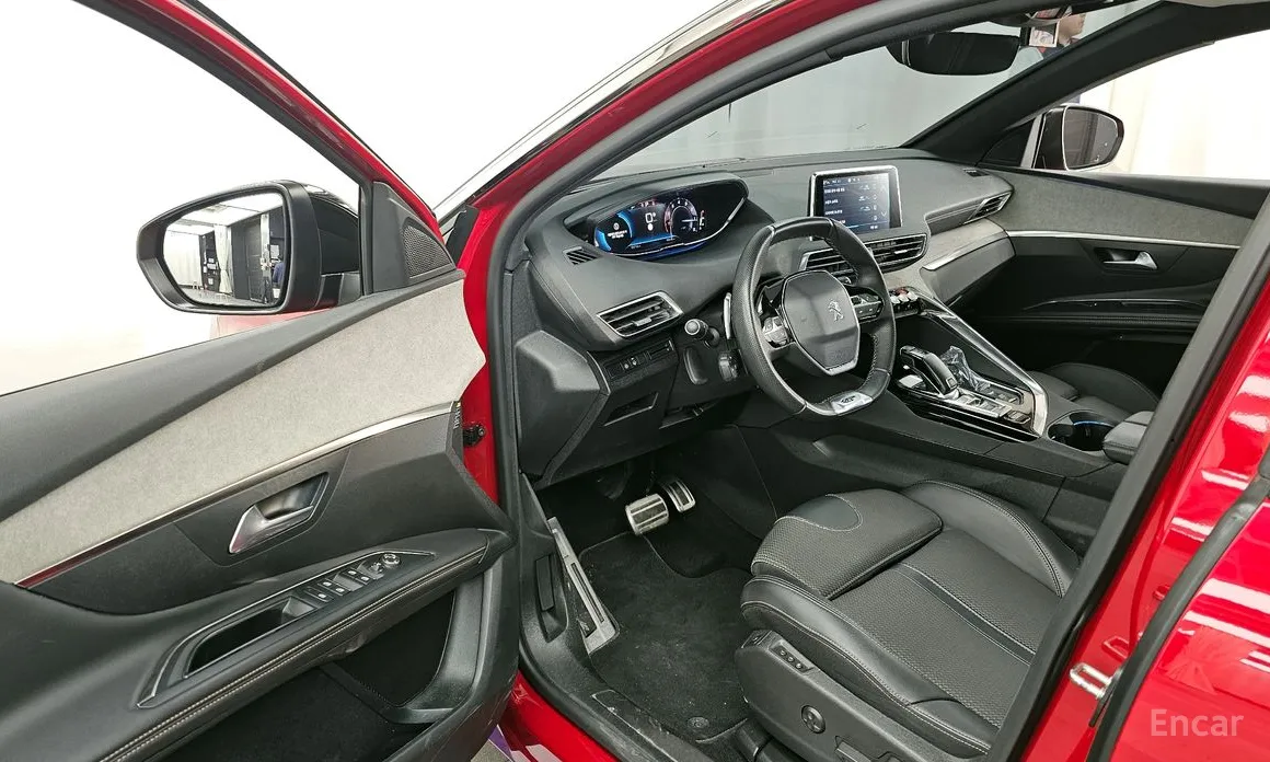 Peugeot 3008, 2022 — фото 10 из 12