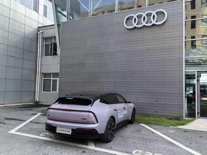 Audi × SAIC E5 Sportback, 2025 — фото 3 из 10