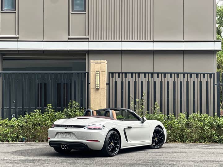 Porsche 718, 2022 — фото 4 из 9