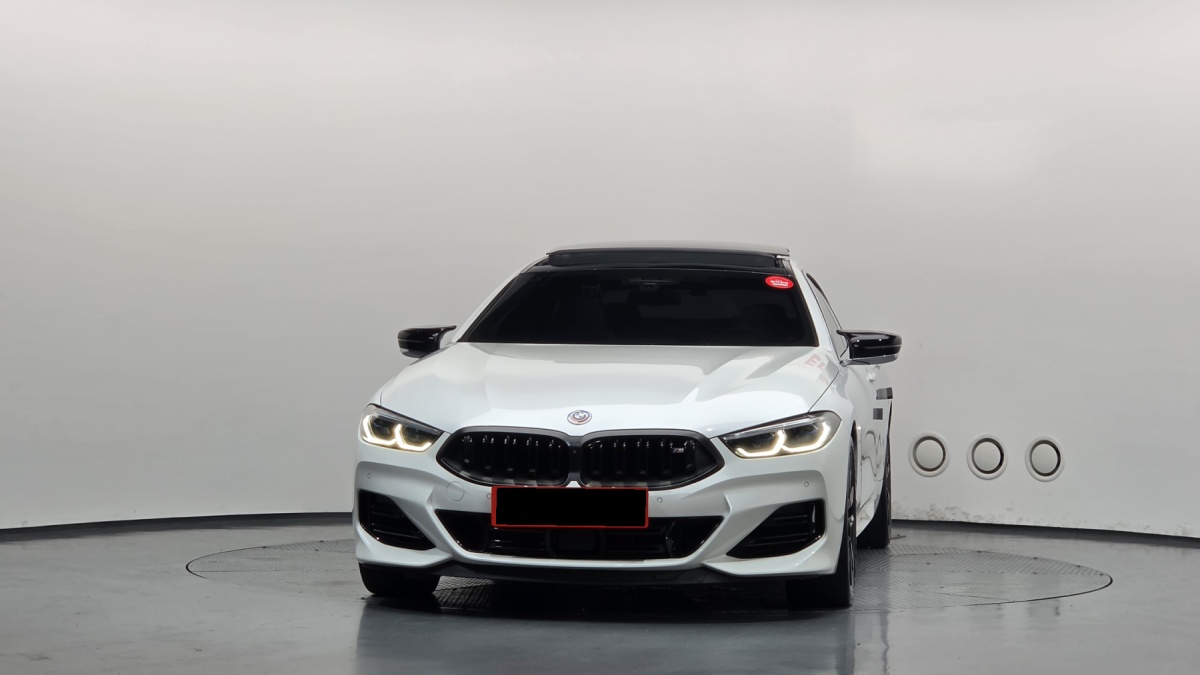 BMW 8 Series, 2023 — фото 3 из 12