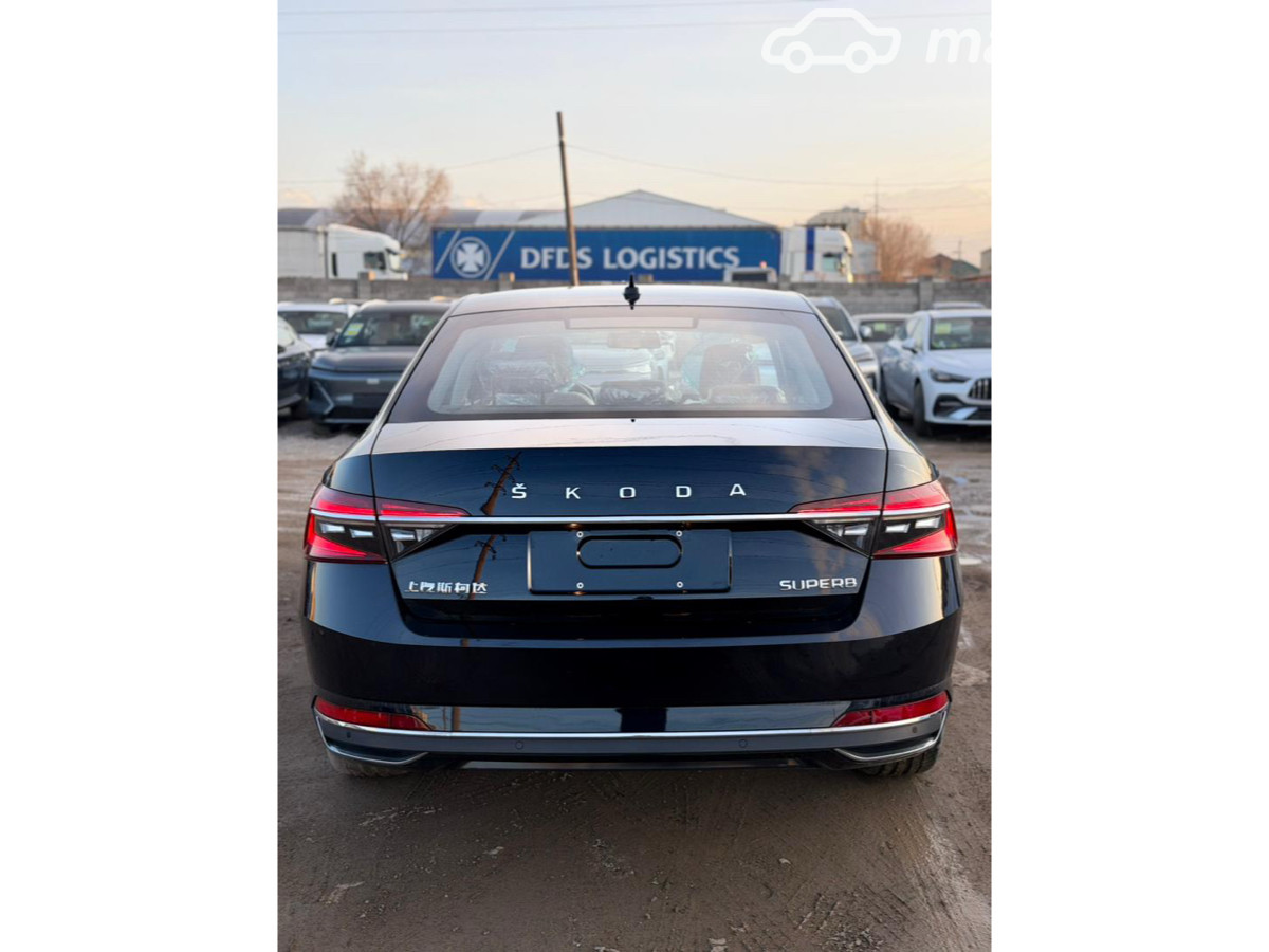 Skoda Superb, 2025 — фото 3 из 7