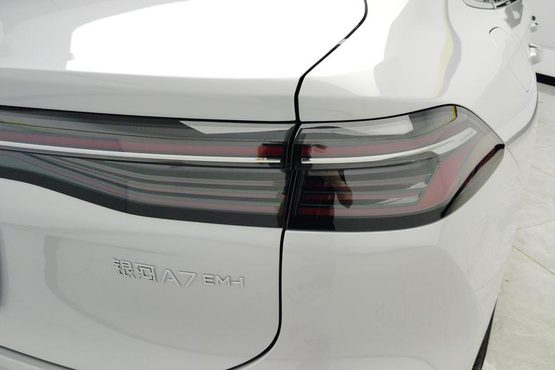 Geely Galaxy A7, 2026 — фото 5 из 12