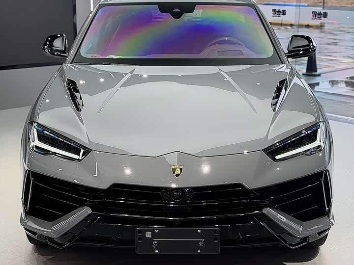 Lamborghini Urus, 2023 — фото 2 из 9