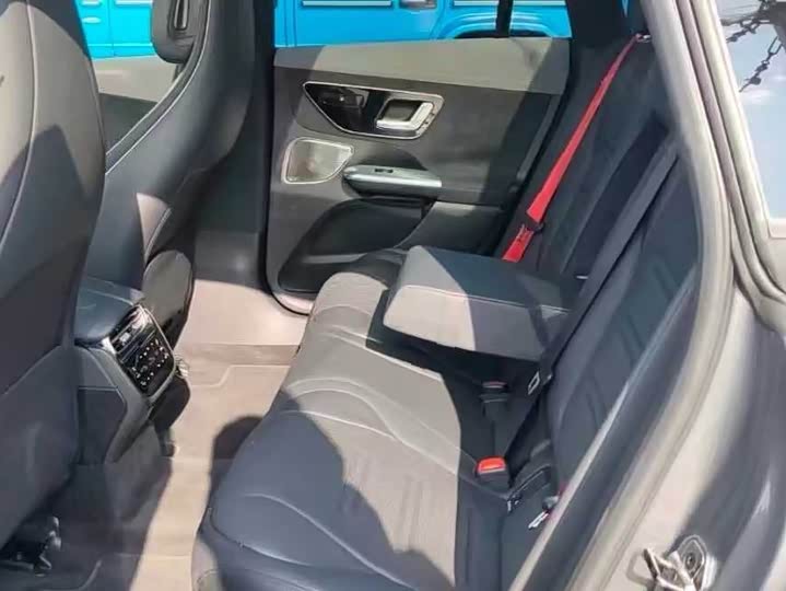 Mercedes-Benz EQE AMG, 2024 — фото 9 из 9