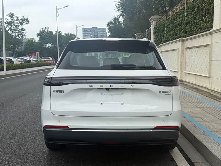 Geely Galaxy Starship 7, 2026 — фото 4 из 9