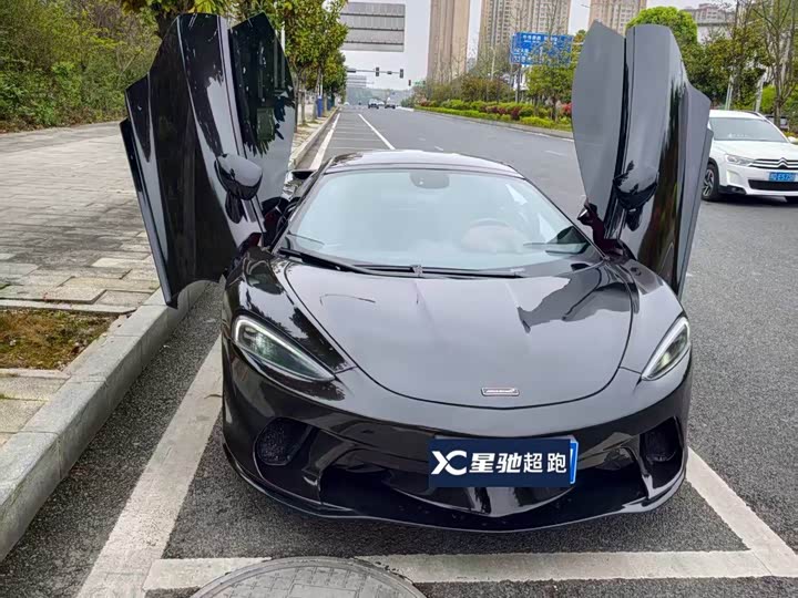 McLaren GT, 2022 — купить в Саратове под ключ