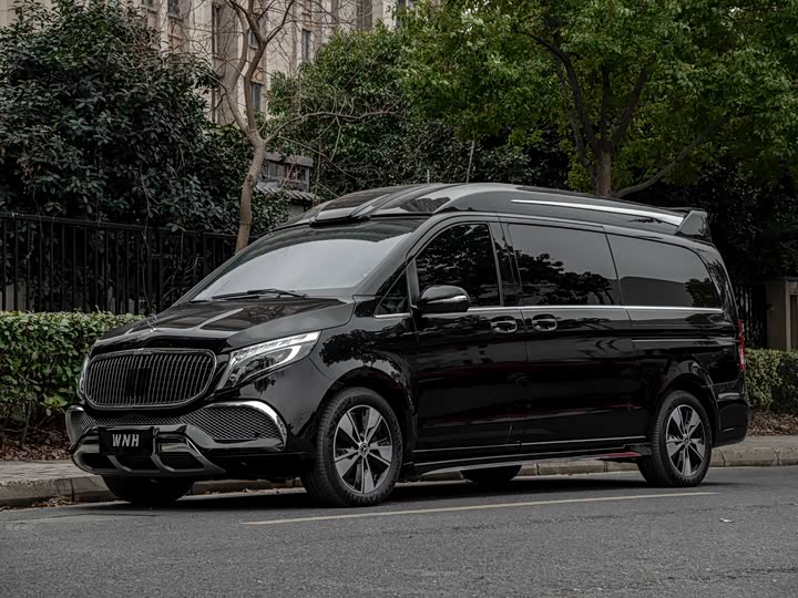 Mercedes-Benz V-Class, 2023 — купить в Саратове под ключ