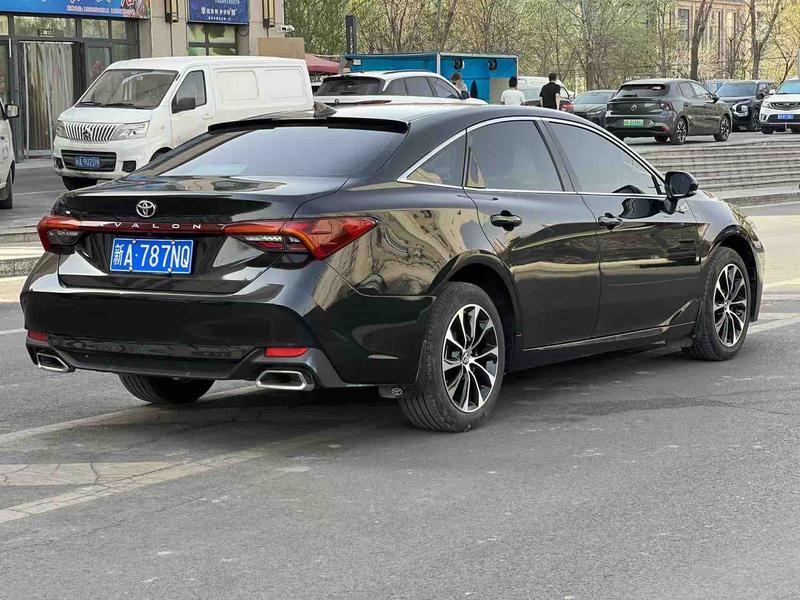 Toyota Avalon, 2023 — фото 6 из 11