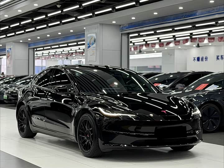 Tesla Model 3, 2024 — фото 3 из 9