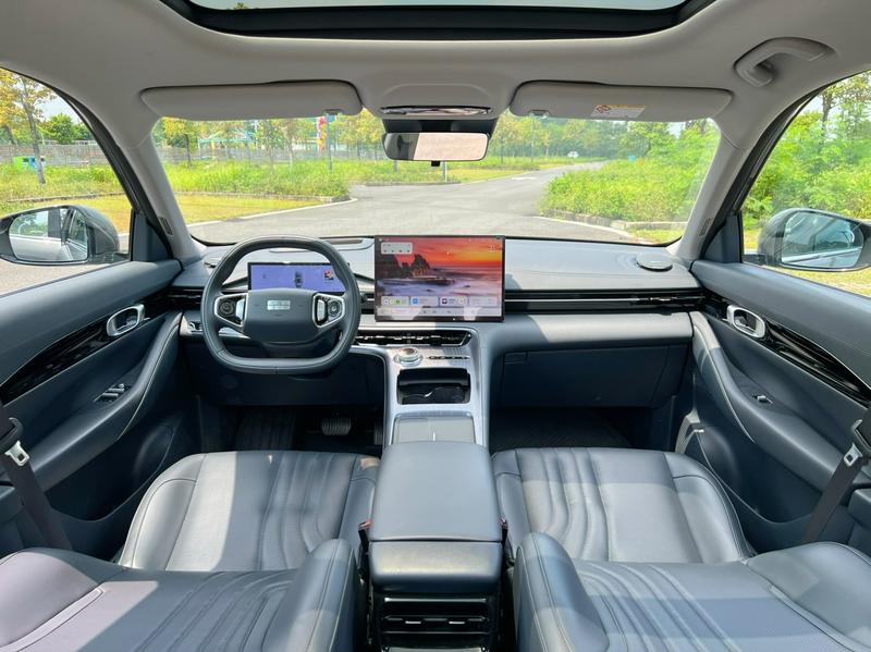 Geely Galaxy E5, 2025 — фото 8 из 12