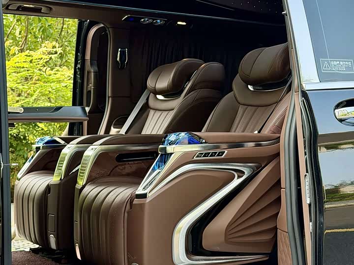 Mercedes-Benz Vito, 2025 — фото 9 из 9