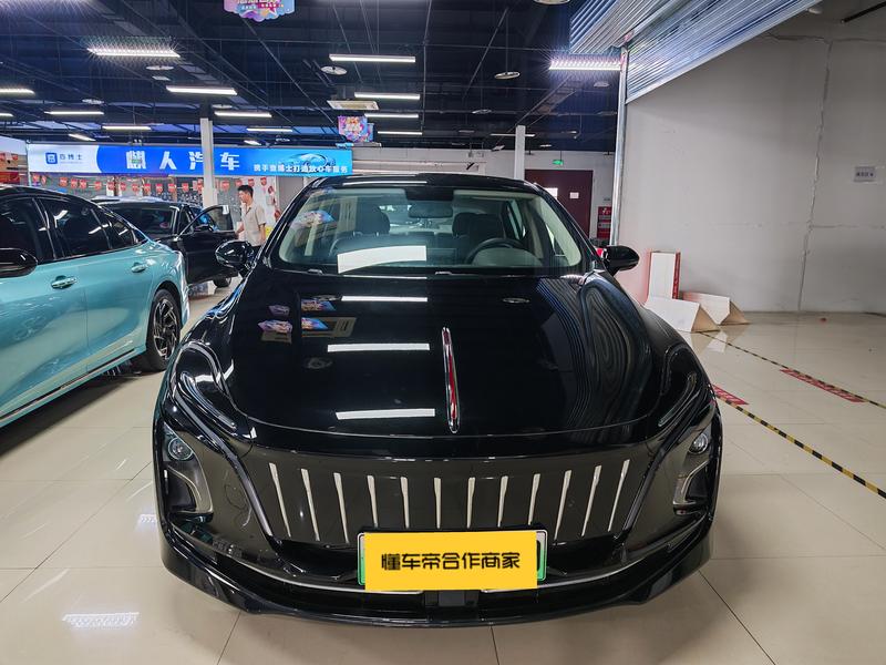 Hongqi E-QM5, 2024 — фото 2 из 10